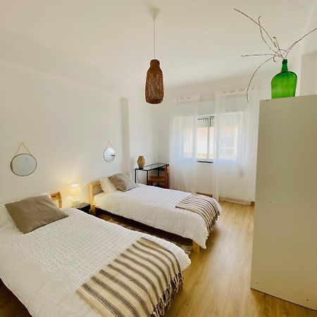 Bright Modern 3 Bedroom In Portimao Downtown Bagian luar foto