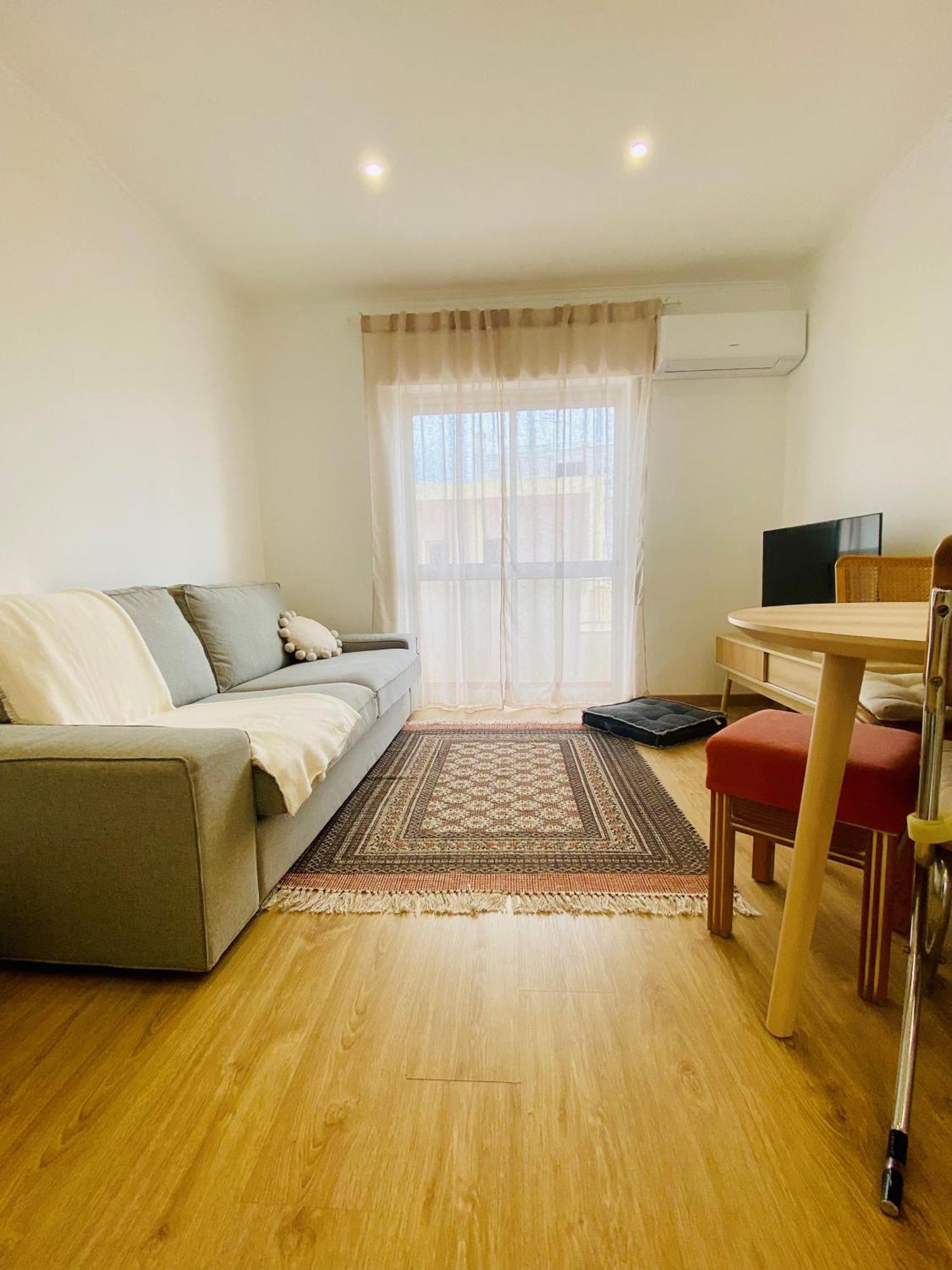 Bright Modern 3 Bedroom In Portimao Downtown Bagian luar foto