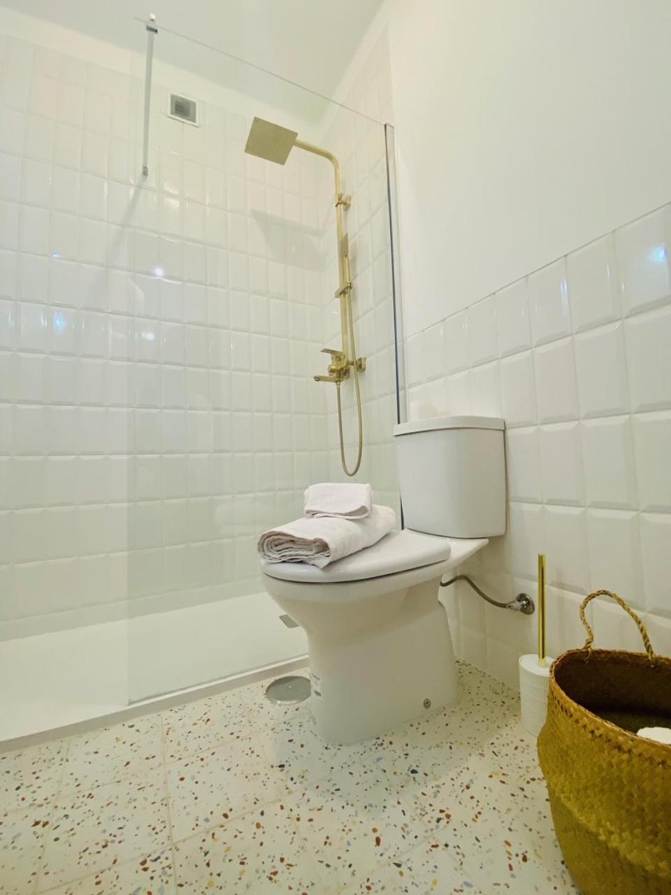 Bright Modern 3 Bedroom In Portimao Downtown Bagian luar foto